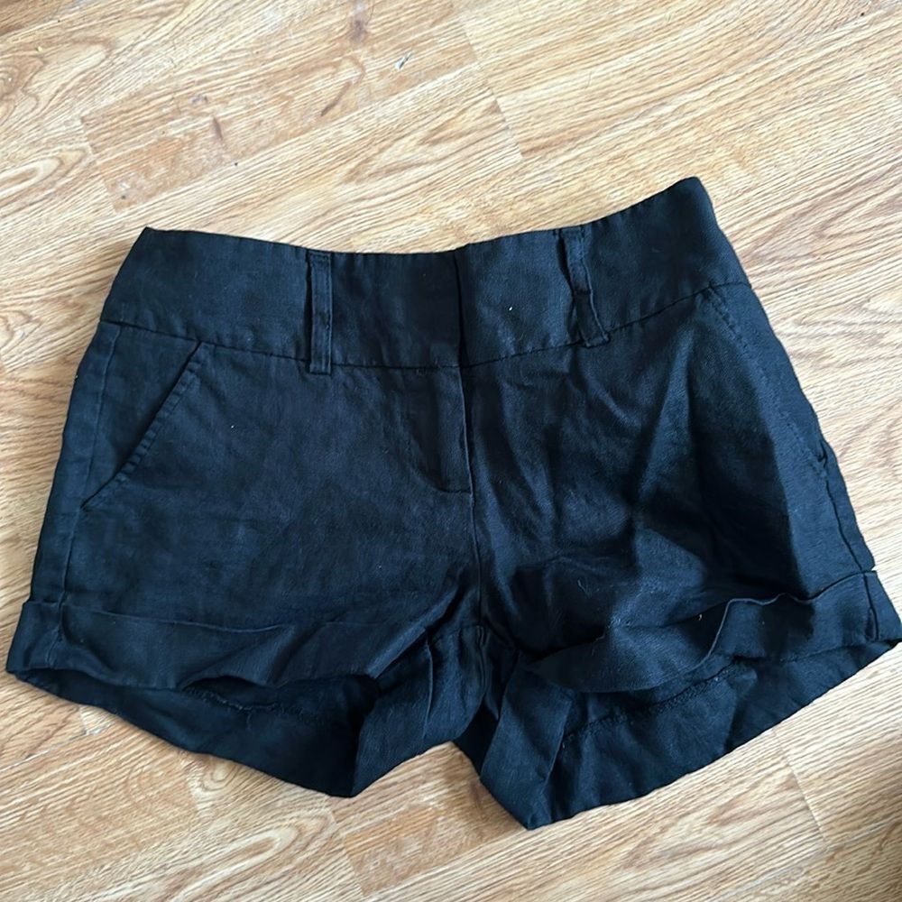 Forever 21 Women's Black Linen Short Shorts Size S/P Lightweight Summer Casual